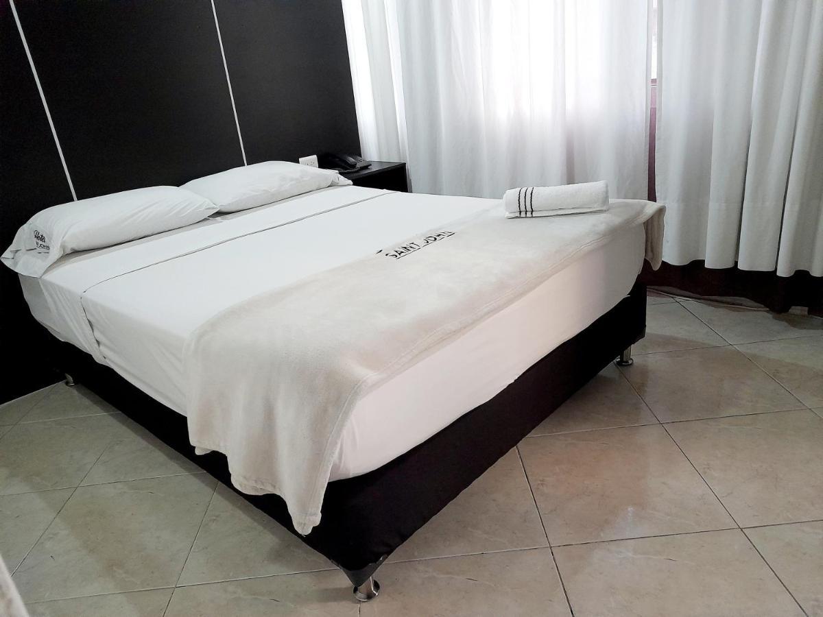 Hotel Saint John Medellín Eksteriør bilde
