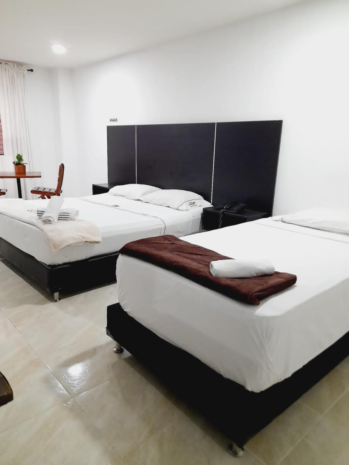 Hotel Saint John Medellín Eksteriør bilde