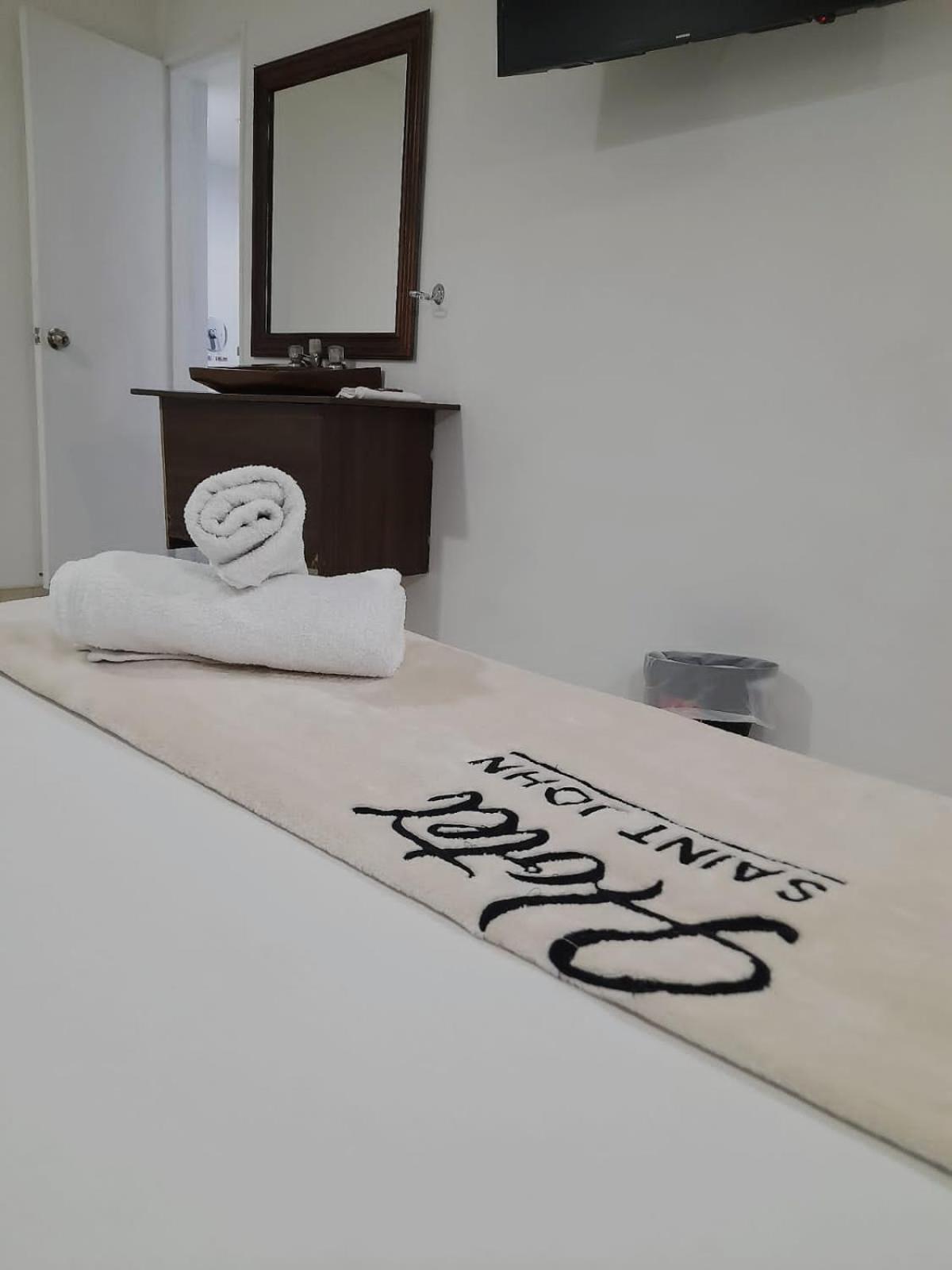 Hotel Saint John Medellín Eksteriør bilde